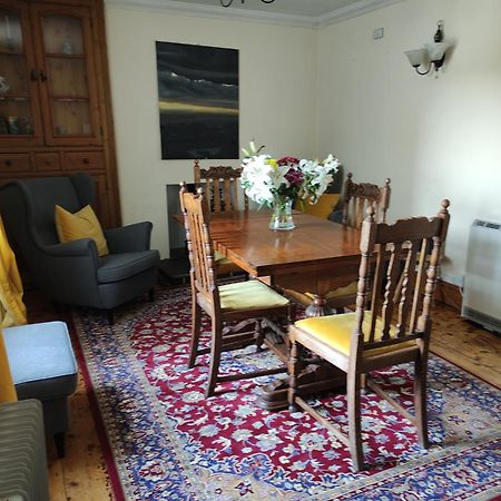 Adail Cottage Абъристуит Екстериор снимка