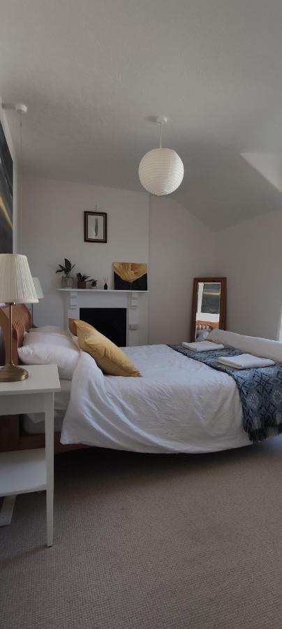 Adail Cottage Абъристуит Екстериор снимка