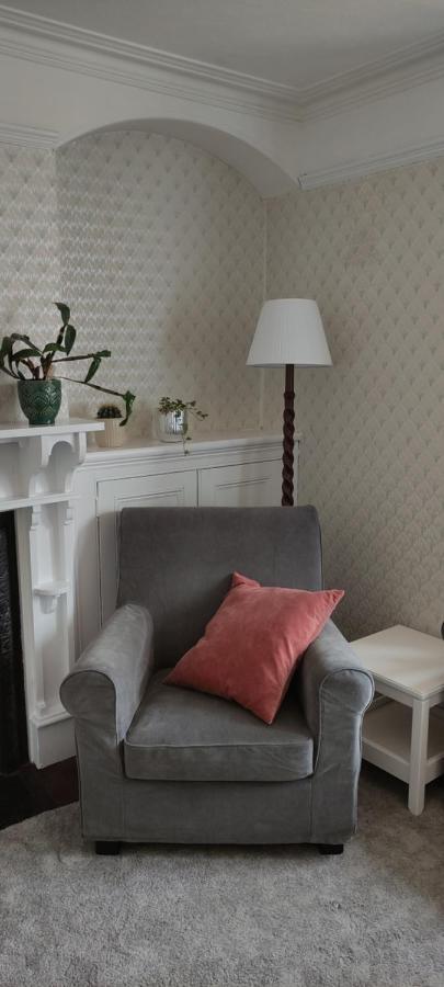 Adail Cottage Абъристуит Екстериор снимка